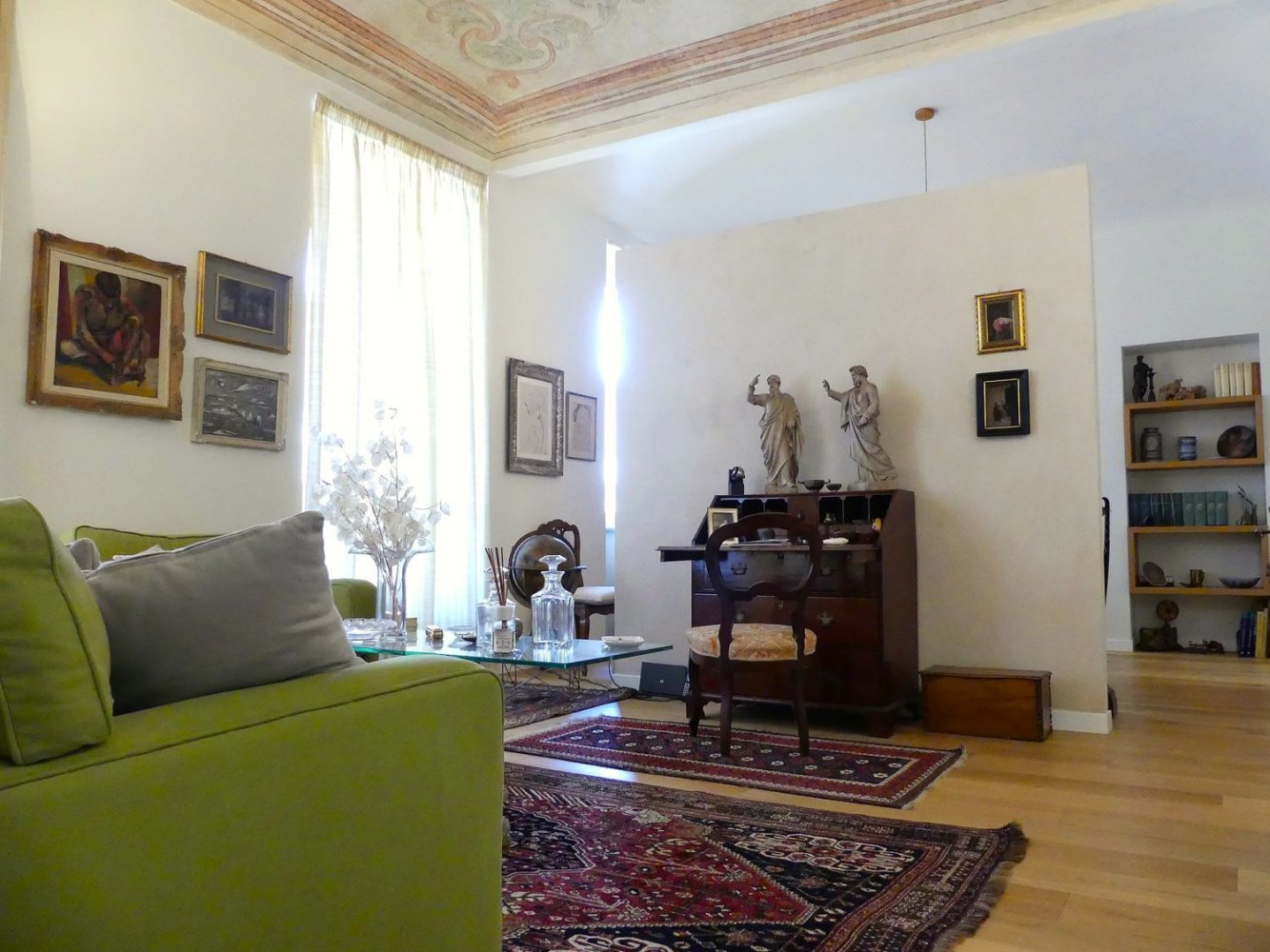 4 rooms Apartment in Turin, Italy No. 271229