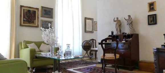 4 rooms Apartment in Turin, Italy No. 271229 2