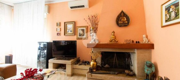 Villa de 4 dormitorios en Settimo Milanese, Italy No. 326219 4