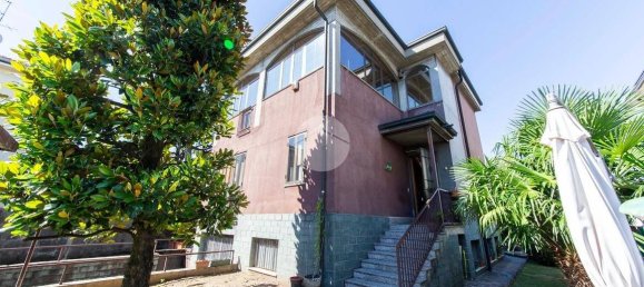 Villa de 4 dormitorios en Settimo Milanese, Italy No. 326219 23