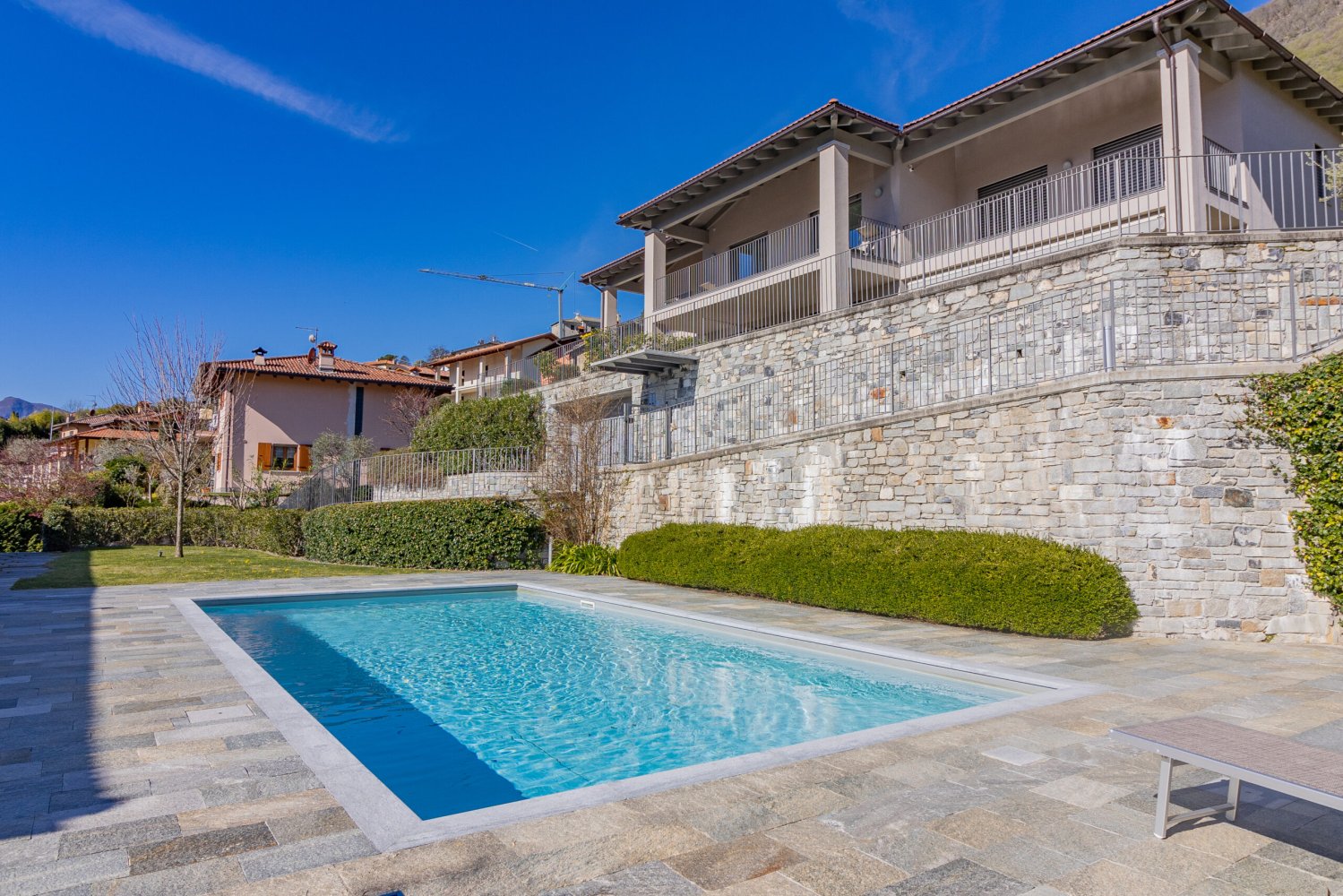 2 bedrooms Apartment in Tremezzina, Italy No. 53378