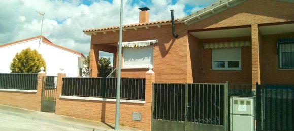 4 bedrooms Townhouse in Toledo, Spain No. 153698 2