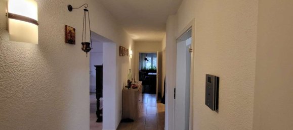 Дом с 9 комнатами в Reutlingen, Германия № 88669 16