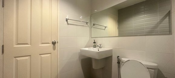 1 bedroom Condo in Bangkok, Thailand No. 8244 14