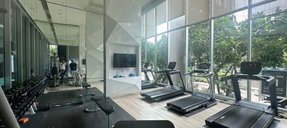 1 bedroom Condo in Bangkok, Thailand No. 8244 18