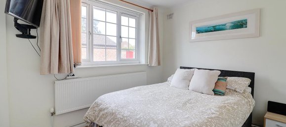 4 bedrooms Bungalow in Southbourne, United Kingdom No. 10578 8