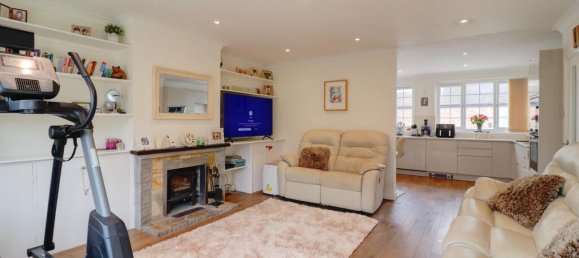 4 bedrooms Bungalow in Southbourne, United Kingdom No. 10578 6