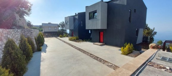 Villa 4+1 in Antalya, Turkey No. 27592 3