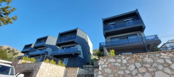 Villa 4+1 in Antalya, Turkey No. 27592 5