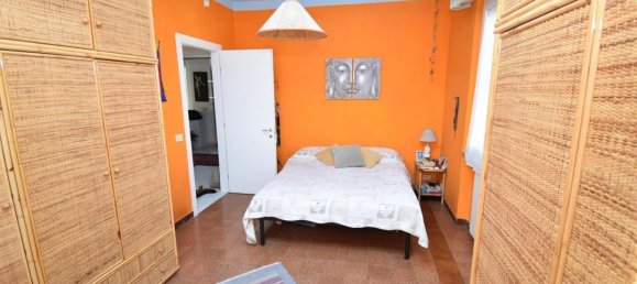 5 rooms House in Massa, Italy No. 215062 6