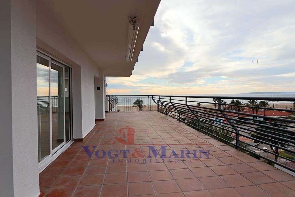 2 Schlafzimmer Wohnung in Empuriabrava, Spain, Nr. 216453