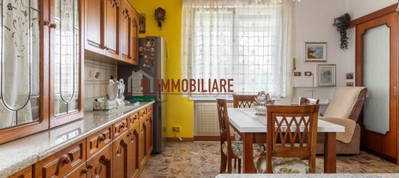 4 bedrooms Villa in Crocetta del Montello, Italy No. 357570 18