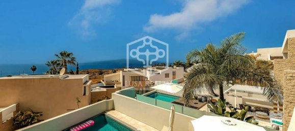 3 Schlafzimmer Villa in Adeje, Spain, Nr. 13521 2