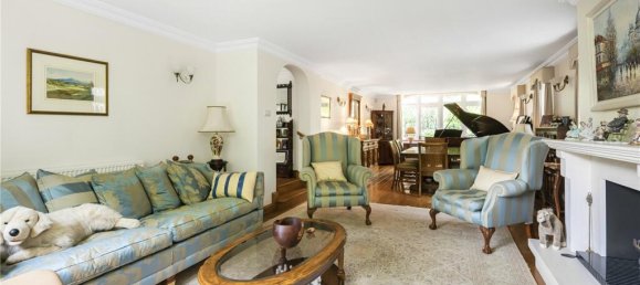 5 bedrooms House in Enfield, United Kingdom No. 6624 11