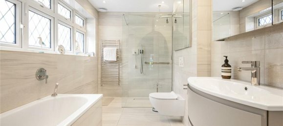 5 bedrooms House in Enfield, United Kingdom No. 6624 21