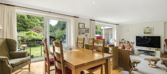 5 bedrooms House in Enfield, United Kingdom No. 6624 7