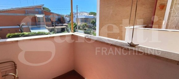 2 Schlafzimmer Wohnung in Anzio, Italy, Nr. 273664 10