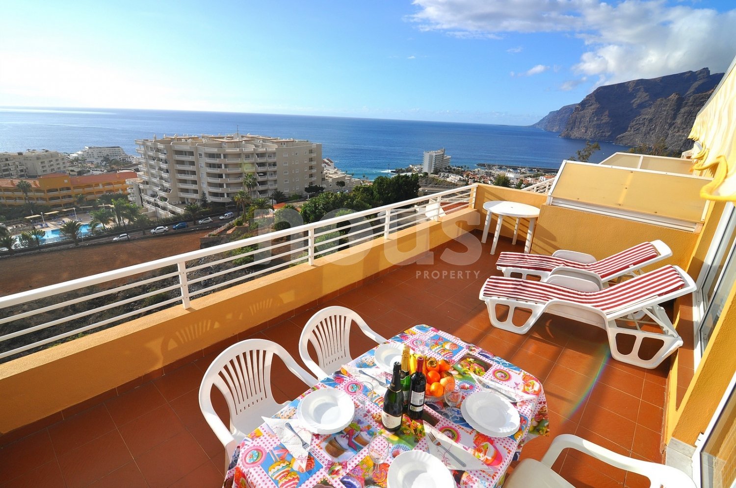 1 bedroom Apartment in Acantilado De Los Gigantes, Spain No. 17590