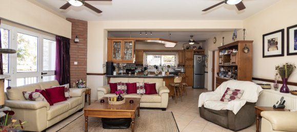 4 Schlafzimmer Villa in Kiti, Cyprus, Nr. 25563 20