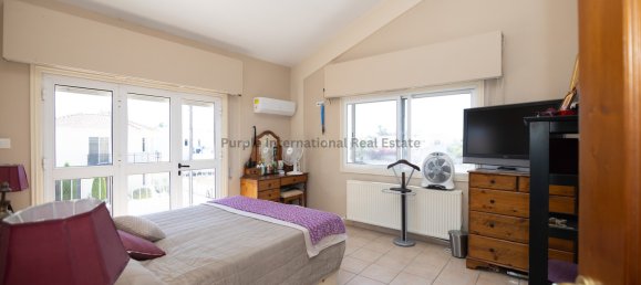 4 Schlafzimmer Villa in Kiti, Cyprus, Nr. 25563 4