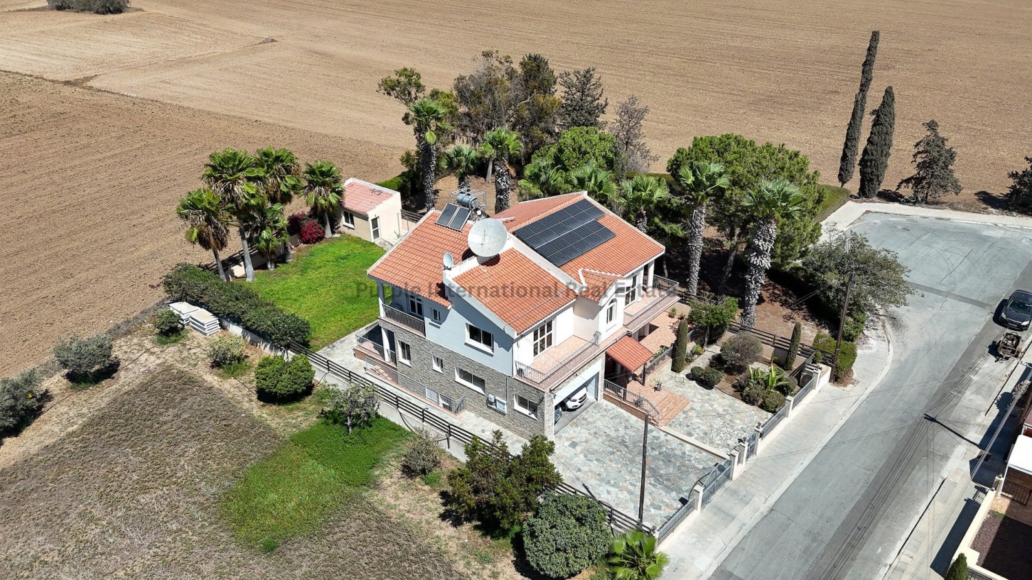 4 Schlafzimmer Villa in Kiti, Cyprus, Nr. 25563