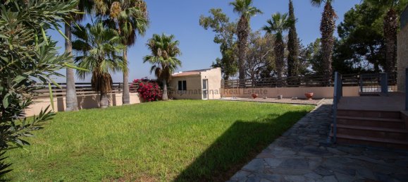 4 Schlafzimmer Villa in Kiti, Cyprus, Nr. 25563 25