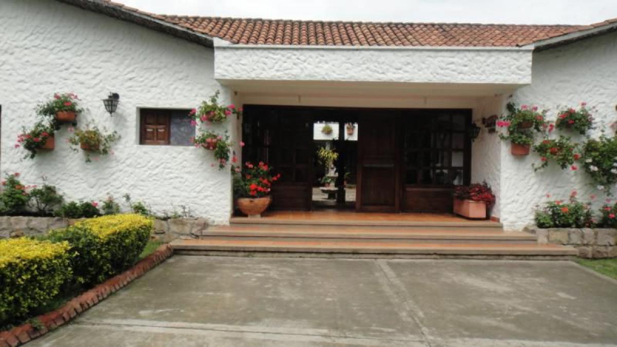 Casa T4 em Cundinamarca, Colombia N.º 4567