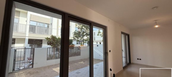 3 chambres Maison de ville à Tilal Al Ghaf, UAE No. 104794 6