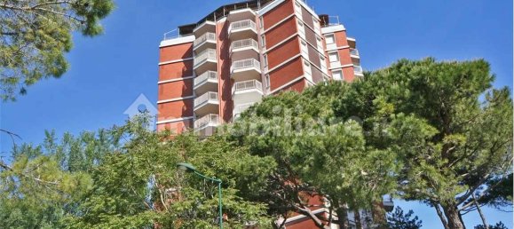 Apartamento de 2 dormitorios en Udine, Italy No. 101443 10