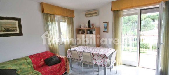 Apartamento de 2 dormitorios en Udine, Italy No. 101443 2