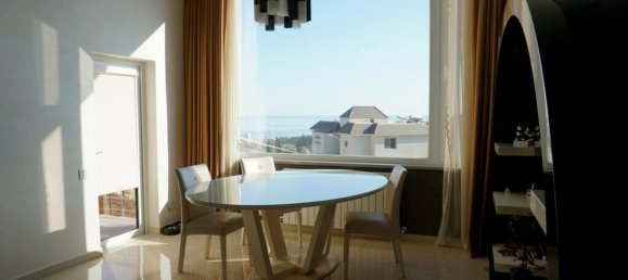 Villa de 5 dormitorios en Limassol, Cyprus No. 25248 4