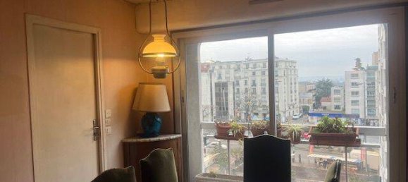 4 bedrooms Apartment in Nogent-sur-Marne, France No. 328415 4