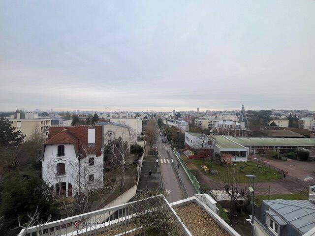 4 bedrooms Apartment in Nogent-sur-Marne, France No. 328415