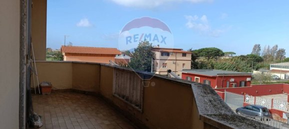 Apartamento de 3 dormitorios en Ardea, Italy No. 111847 11