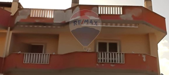 Apartamento de 3 dormitorios en Ardea, Italy No. 111847 3