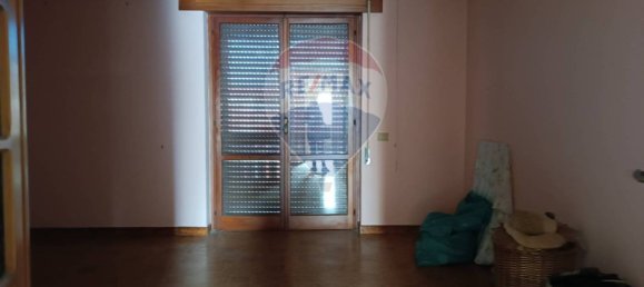 Apartamento de 3 dormitorios en Ardea, Italy No. 111847 16