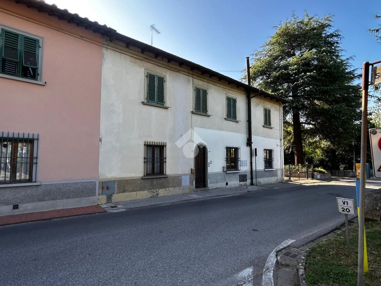 3 rooms Apartment in Bagno a Ripoli, Italy No. 265196