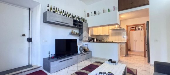 3 rooms Apartment in Bagno a Ripoli, Italy No. 265196 4