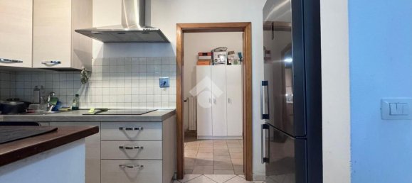 3 rooms Apartment in Bagno a Ripoli, Italy No. 265196 8