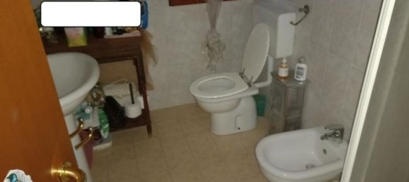4 rooms Apartment in Altopascio, Italy No. 189309 8