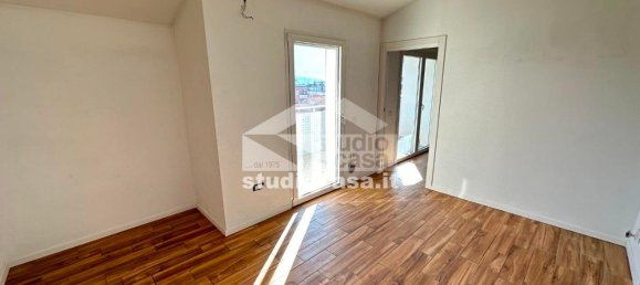 3 rooms Apartment in Riva del Garda, Italy No. 36092 3