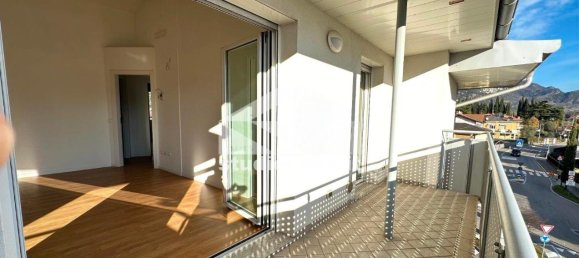 3 rooms Apartment in Riva del Garda, Italy No. 36092 8