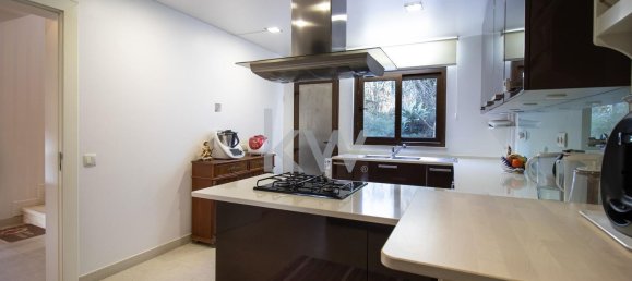 5 bedrooms House in Cascais, Portugal No. 116401 8