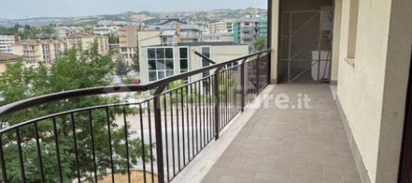 3 غرف نوم شقة في Potenza, Italy رقم 341304 10