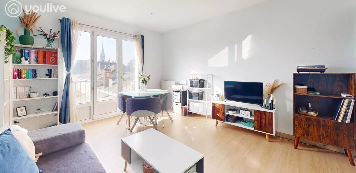 1 bedroom Apartment in Reze, France No. 98888