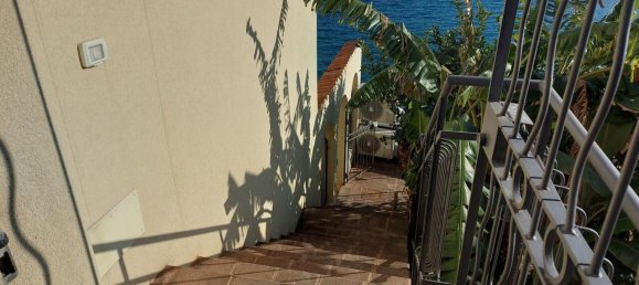 3 bedrooms Apartment in Bordighera, Italy No. 371583 9