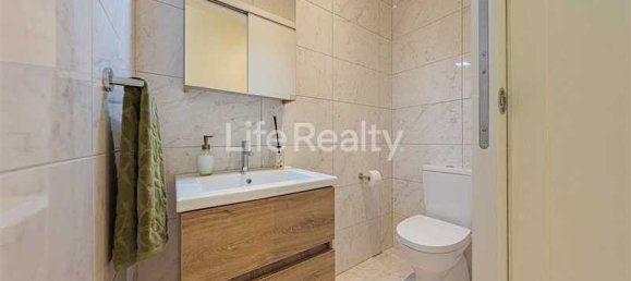 2 bedrooms Apartment in Mesa Geitonia, Cyprus No. 18146 16