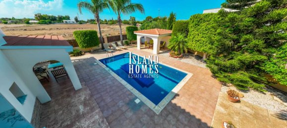 3 bedrooms House in Ayia Napa, Cyprus No. 23990 6