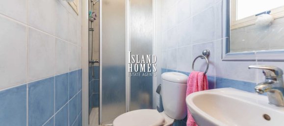 3 bedrooms House in Ayia Napa, Cyprus No. 23990 5