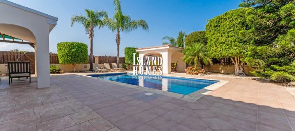 3 bedrooms House in Ayia Napa, Cyprus No. 23990 2